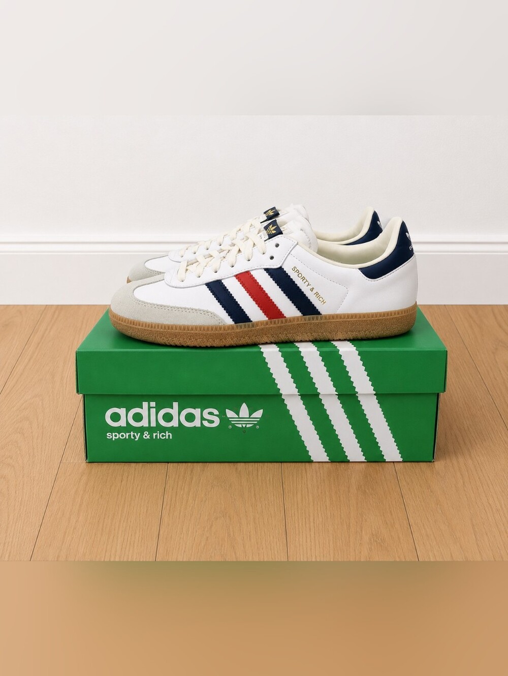 Sporty & Rich Adidas Samba USA.